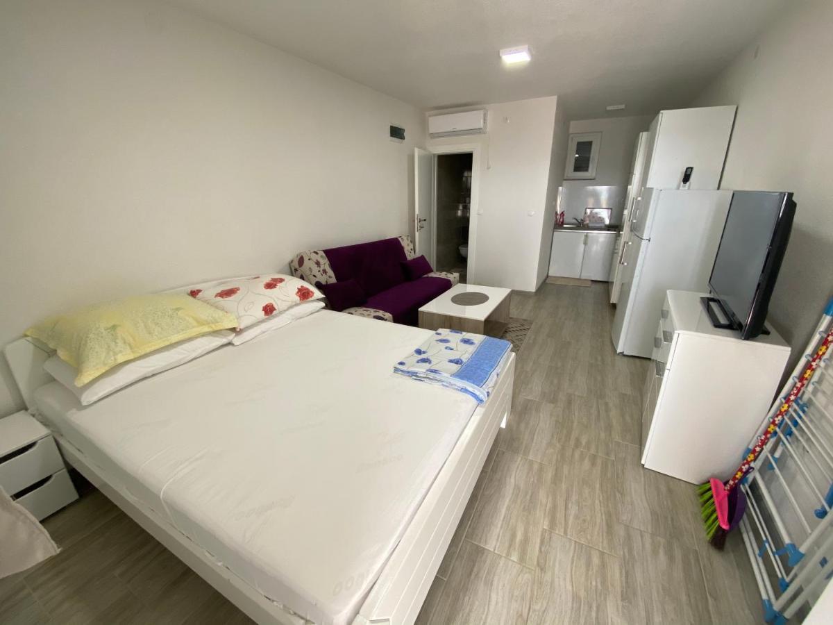 Apartmani Anita Стариград-Пакленица Экстерьер фото