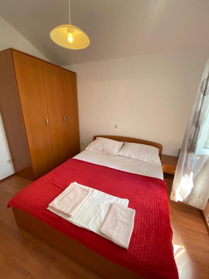 Apartmani Anita Стариград-Пакленица Экстерьер фото