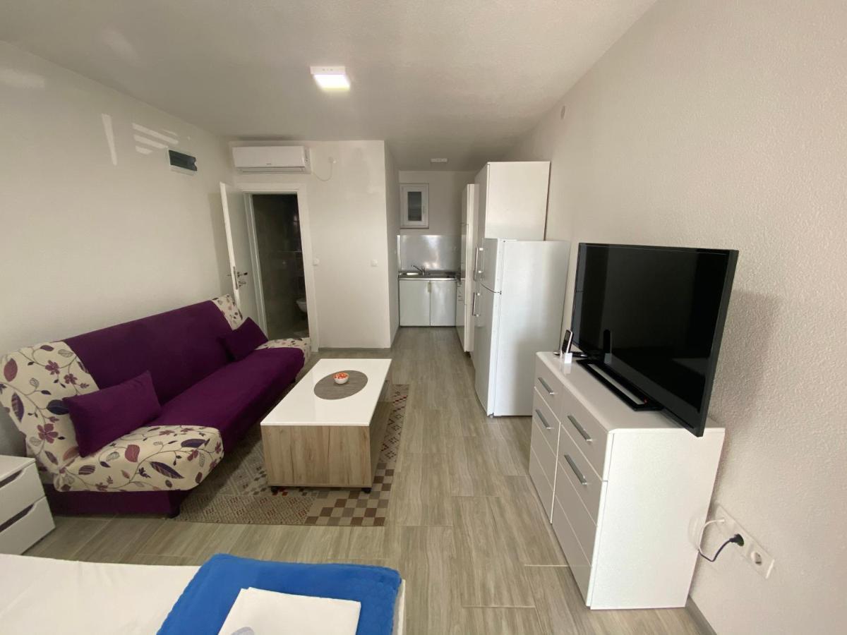 Apartmani Anita Стариград-Пакленица Экстерьер фото