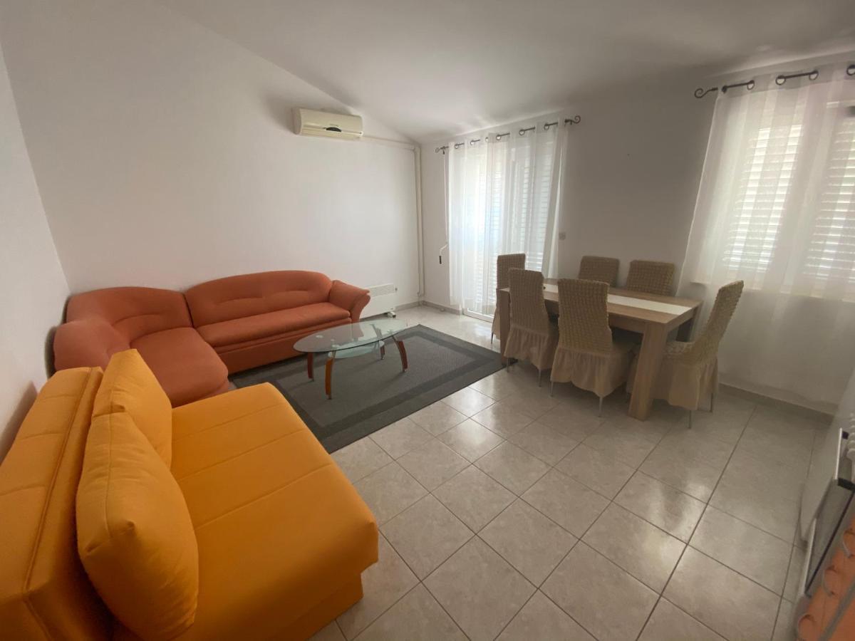 Apartmani Anita Стариград-Пакленица Экстерьер фото