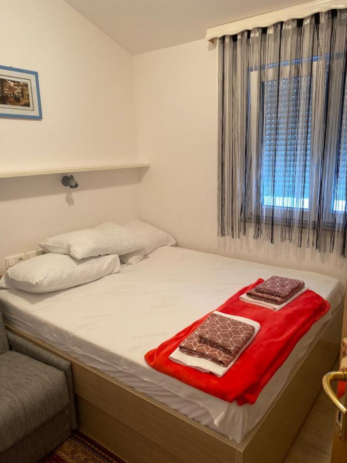 Apartmani Anita Стариград-Пакленица Экстерьер фото